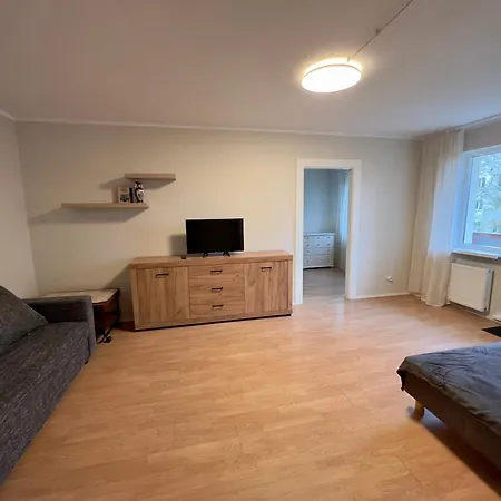 Cozy Near Kadriorg, Airport 2 Km Apartament *