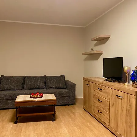 Apartament Cozy Near Kadriorg, Airport 2 Km Tallin