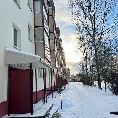 Cozy Near Kadriorg, Airport 2 Km Apartment