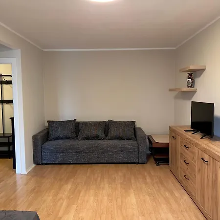 Cozy Near Kadriorg, Airport 2 Km アパート