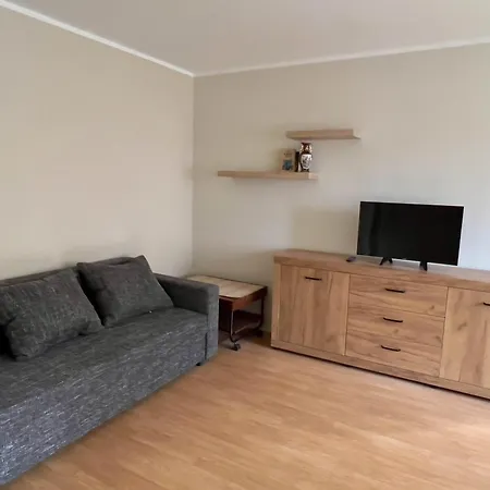 Cozy Near Kadriorg, Airport 2 Km アパート タリン